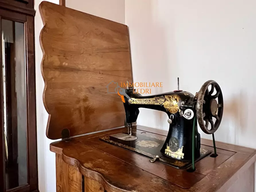 Immagine 6 di Appartamento in vendita  in via Donizetti a Sona