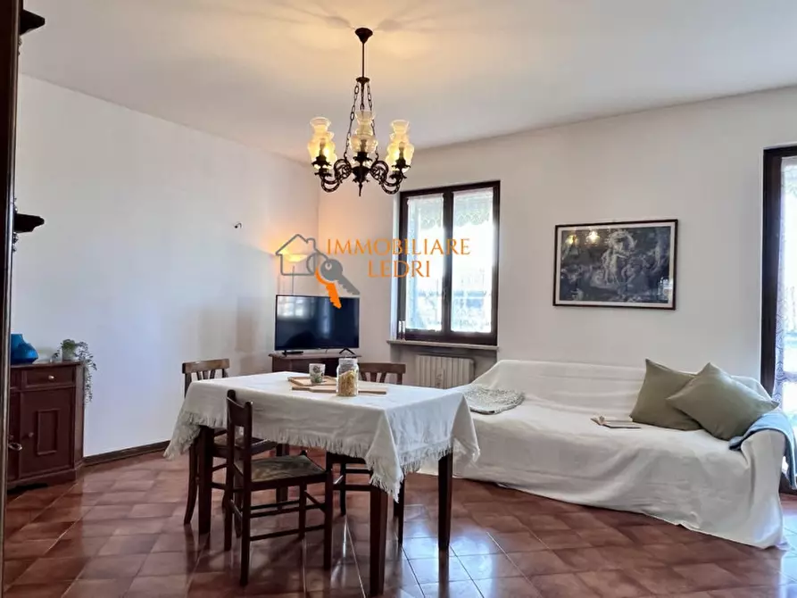 Immagine 15 di Appartamento in vendita  in via Donizetti a Sona