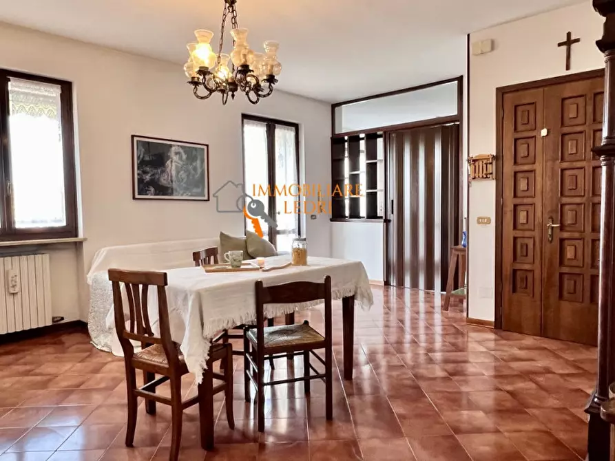 Immagine 17 di Appartamento in vendita  in via Donizetti a Sona