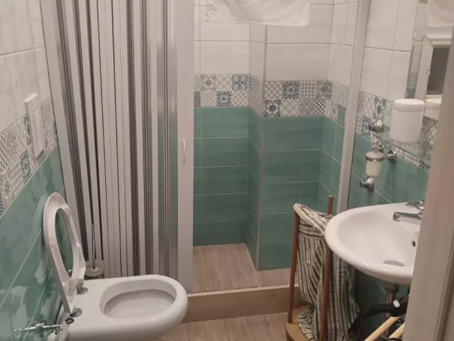 Immagine 15 di Appartamento in affitto  in vico rosario di palazzo a Napoli