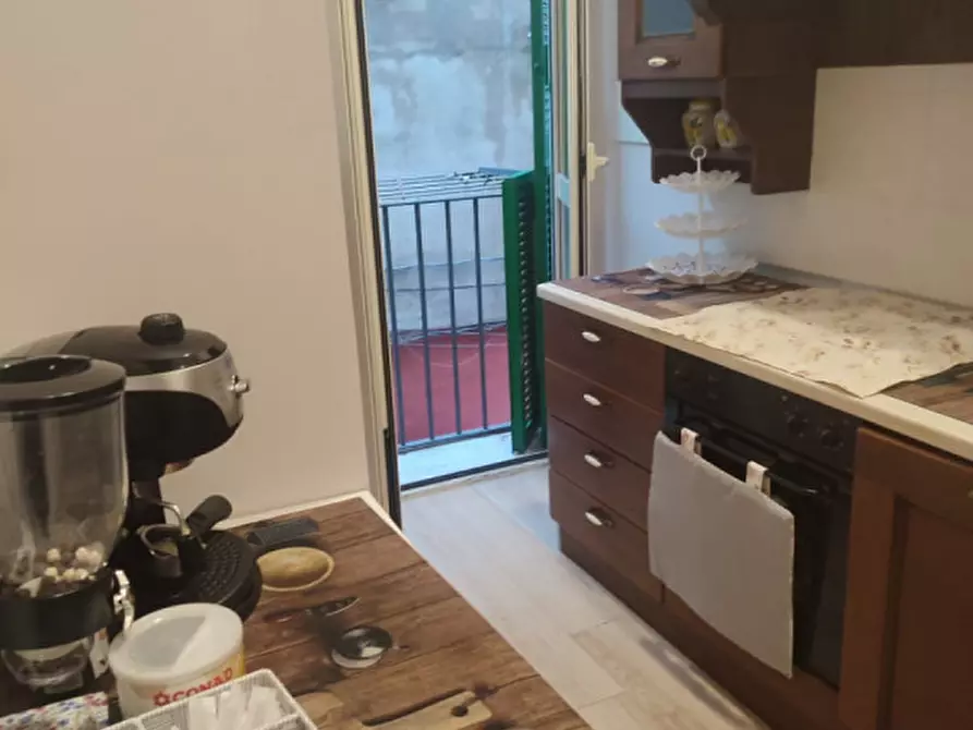 Immagine 17 di Appartamento in affitto  in vico rosario di palazzo a Napoli