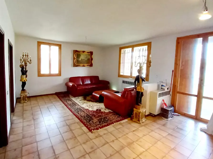 Immagine 3 di Villetta a schiera in vendita  in via raffaello 12 a Molinella