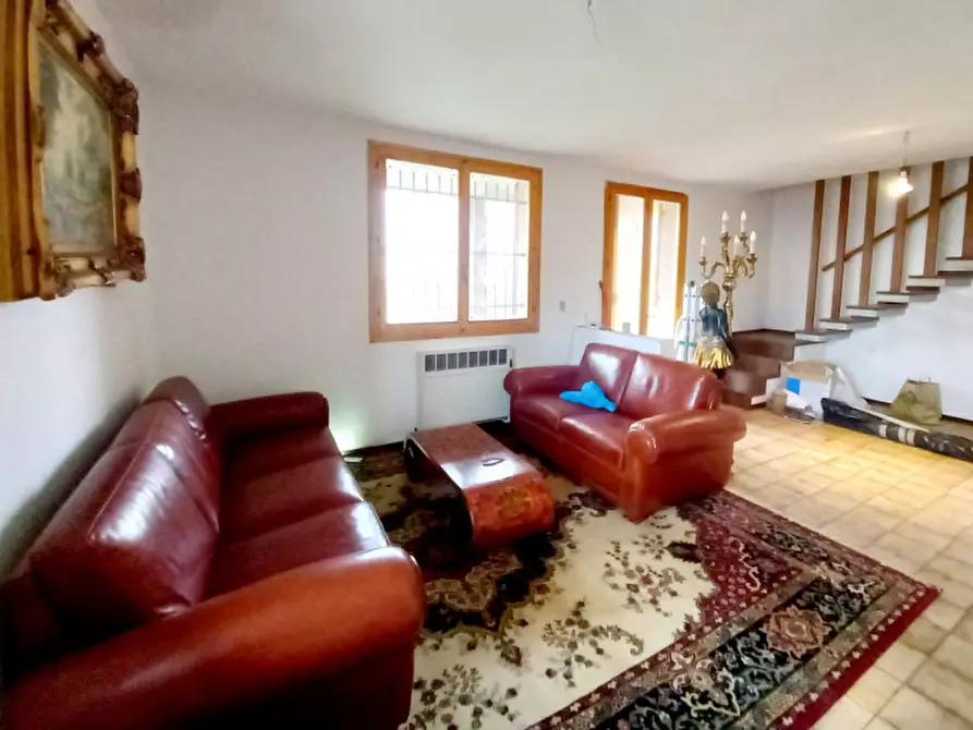 Immagine 10 di Villetta a schiera in vendita  in via raffaello 12 a Molinella