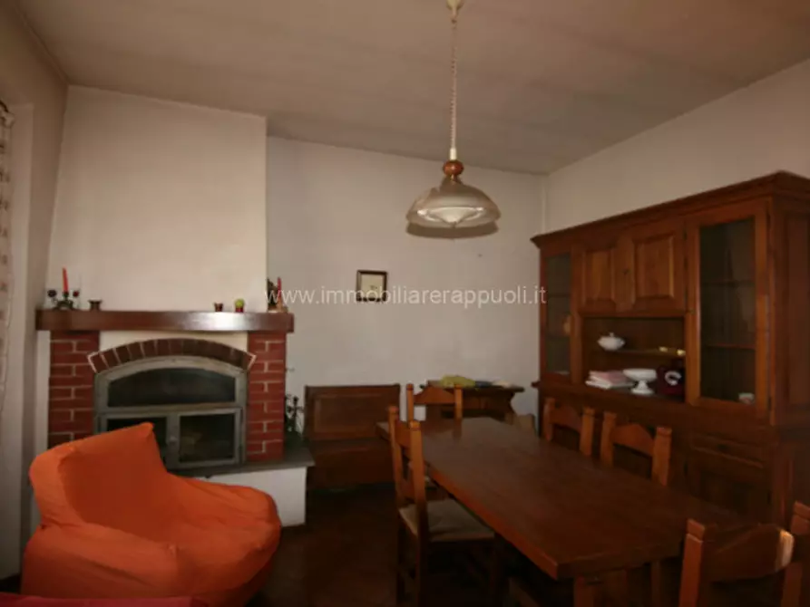 Immagine 7 di Casa indipendente in vendita  a Lucignano