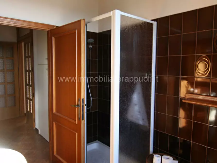 Immagine 11 di Casa indipendente in vendita  a Lucignano