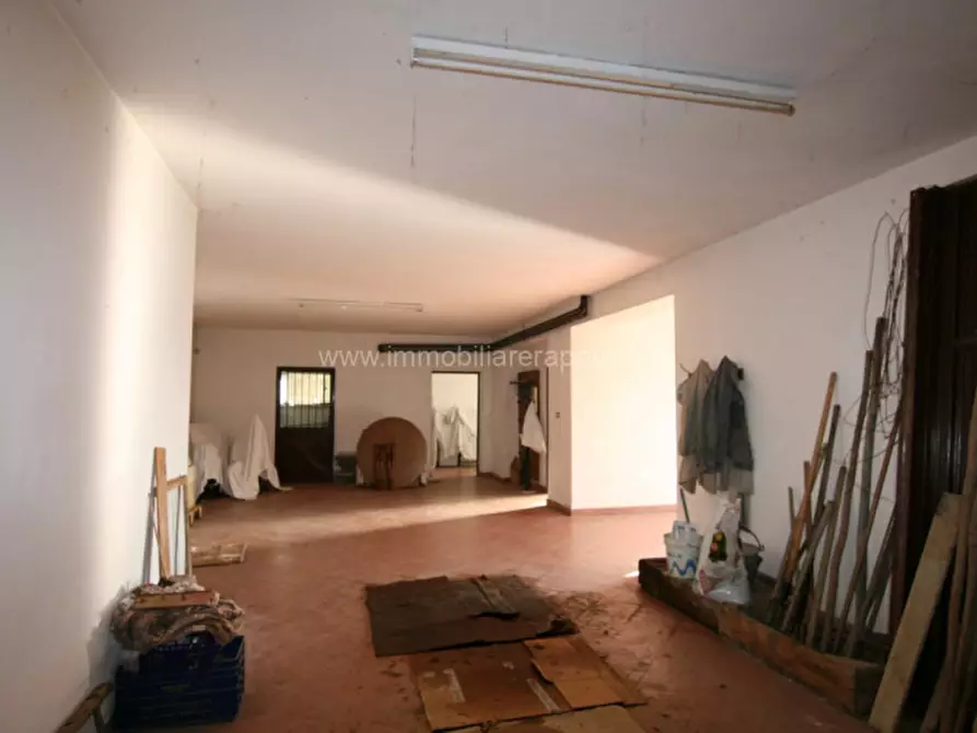 Immagine 21 di Casa indipendente in vendita  a Lucignano