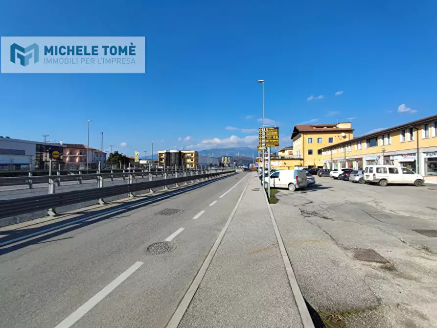 Immagine 1 di Ufficio in vendita  in via passo napoleone a Sant'ambrogio Di Valpolicella