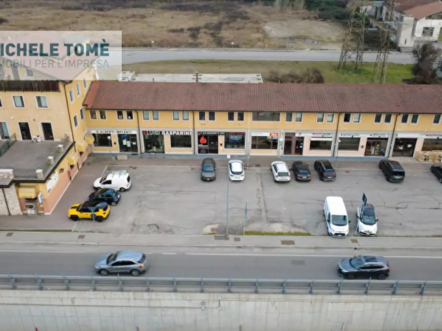 Immagine 5 di Ufficio in vendita  in via passo napoleone a Sant'ambrogio Di Valpolicella