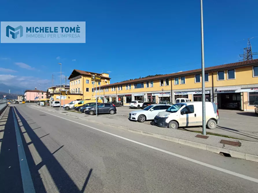 Immagine 7 di Ufficio in vendita  in via passo napoleone a Sant'ambrogio Di Valpolicella