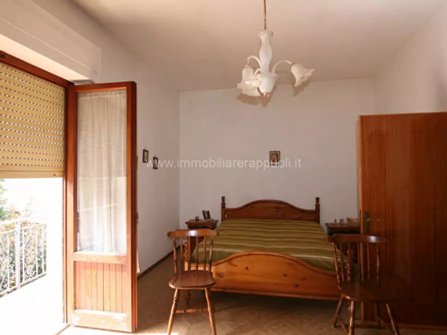 Immagine 9 di Casa indipendente in vendita  a Sinalunga