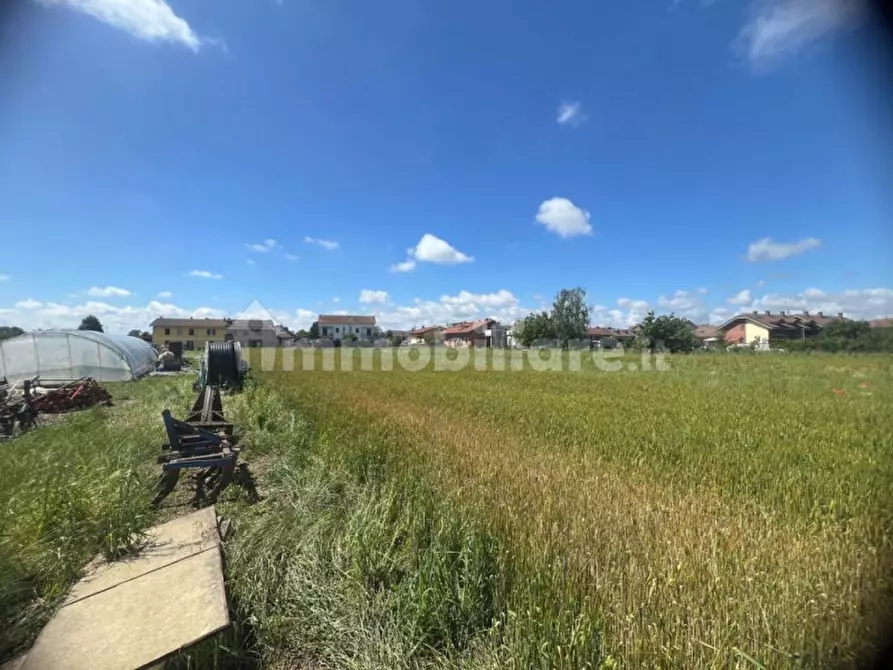 Immagine 1 di Terreno in vendita  in via Revignano a La Loggia