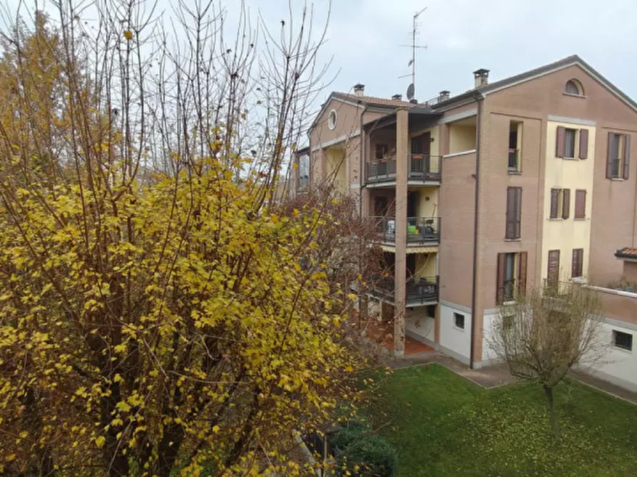 Immagine 5 di Appartamento in vendita  in VIA PATERLINI 12 a Correggio
