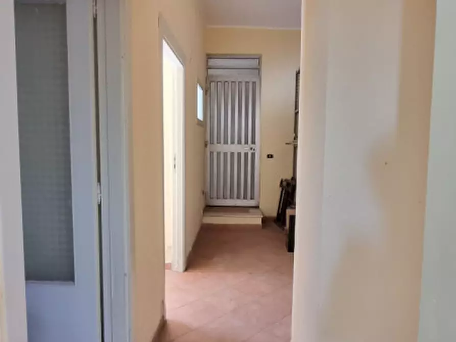 Immagine 6 di Negozio in vendita  in vico caldera a Barcellona Pozzo Di Gotto