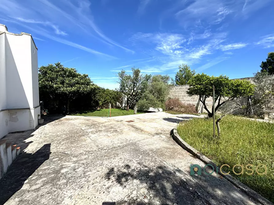 Immagine 6 di Villa in vendita  in via delle betulle 2 a Lecce