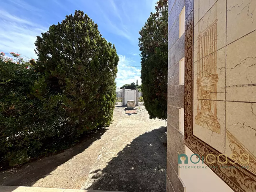 Immagine 19 di Villa in vendita  in via delle betulle 2 a Lecce