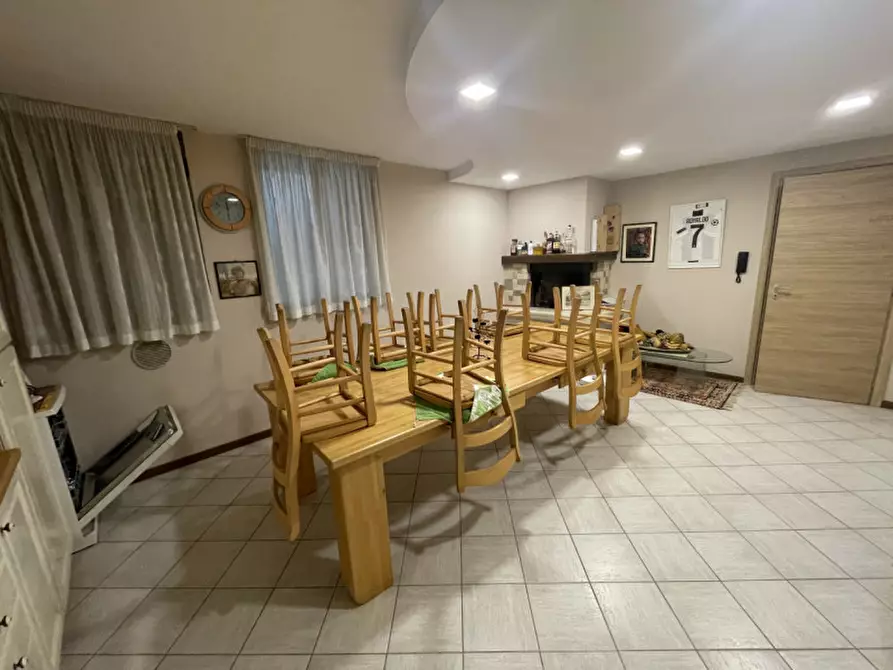 Immagine 25 di Villa in vendita  in via strada dei quarti 41 a Calcinato