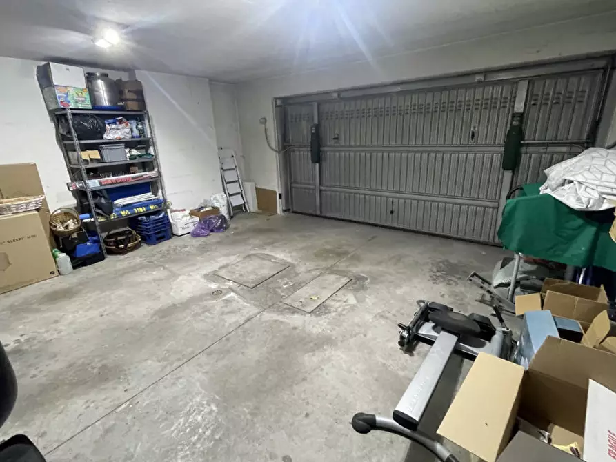 Immagine 27 di Villa in vendita  in via strada dei quarti 41 a Calcinato