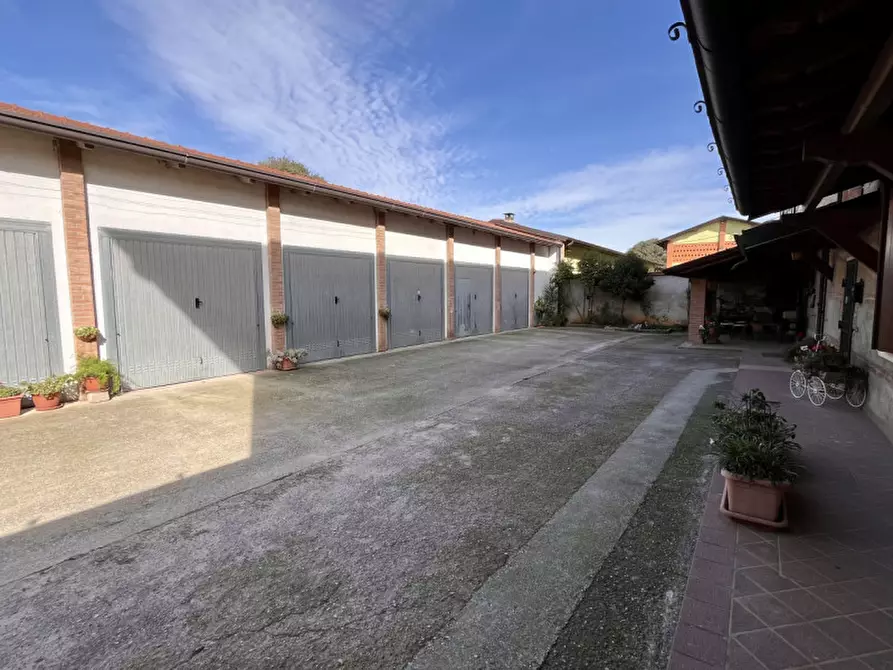 Immagine 14 di Appartamento in vendita  in via campagna a Calcinato