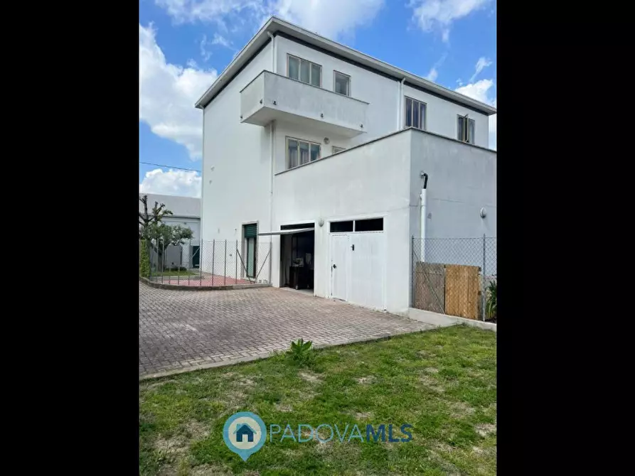 Immagine 9 di Appartamento in vendita  in Via Amerigo Vespucci a Monselice