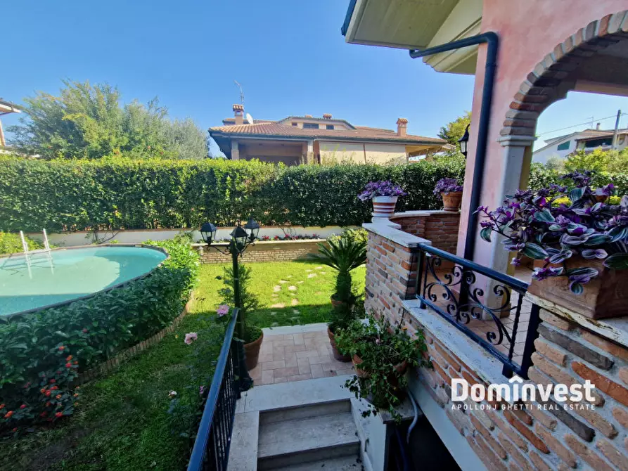 Immagine 34 di Villa in vendita  in Via Vicovaro a Guidonia Montecelio