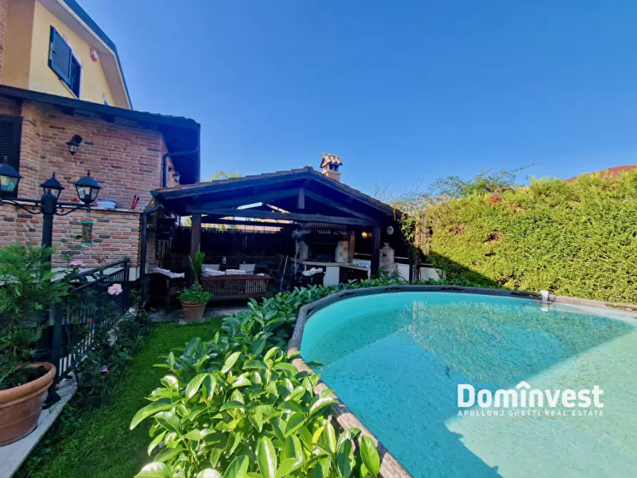 Immagine 35 di Villa in vendita  in Via Vicovaro a Guidonia Montecelio