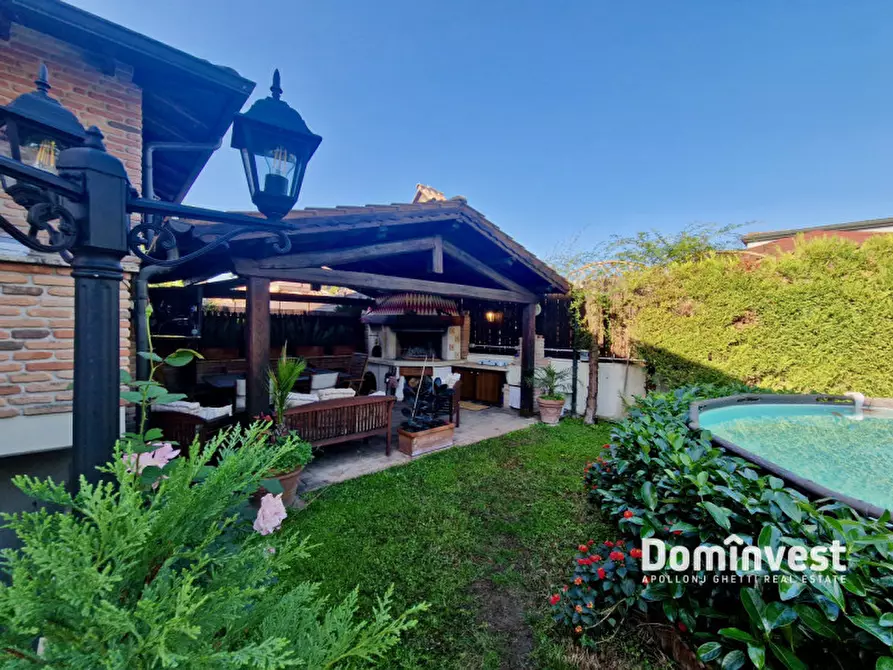 Immagine 44 di Villa in vendita  in Via Vicovaro a Guidonia Montecelio