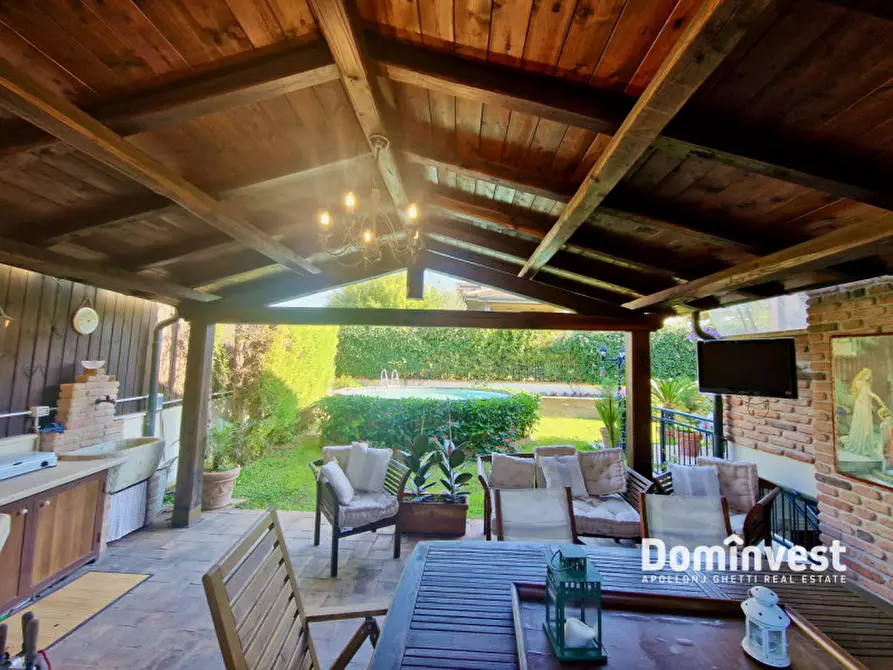 Immagine 63 di Villa in vendita  in Via Vicovaro a Guidonia Montecelio