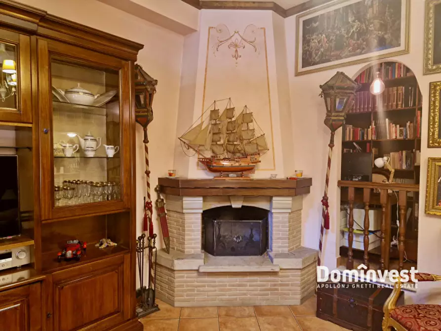 Immagine 81 di Villa in vendita  in Via Vicovaro a Guidonia Montecelio