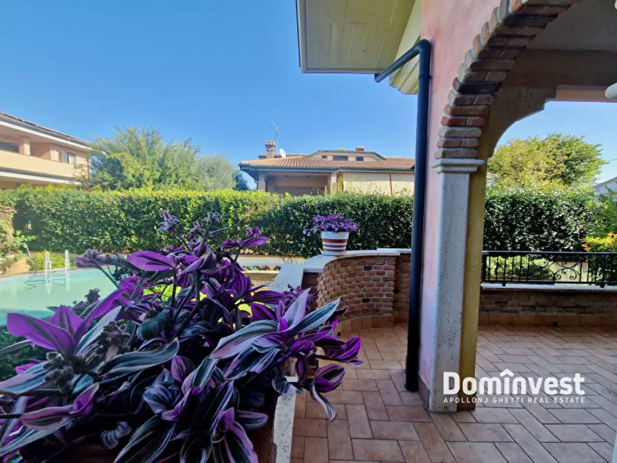 Immagine 87 di Villa in vendita  in Via Vicovaro a Guidonia Montecelio