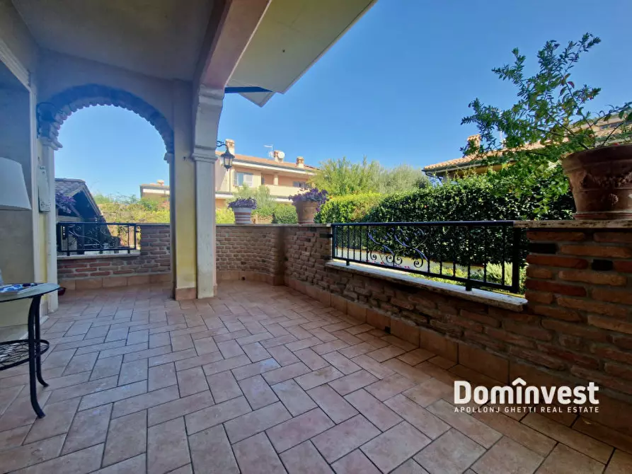 Immagine 89 di Villa in vendita  in Via Vicovaro a Guidonia Montecelio