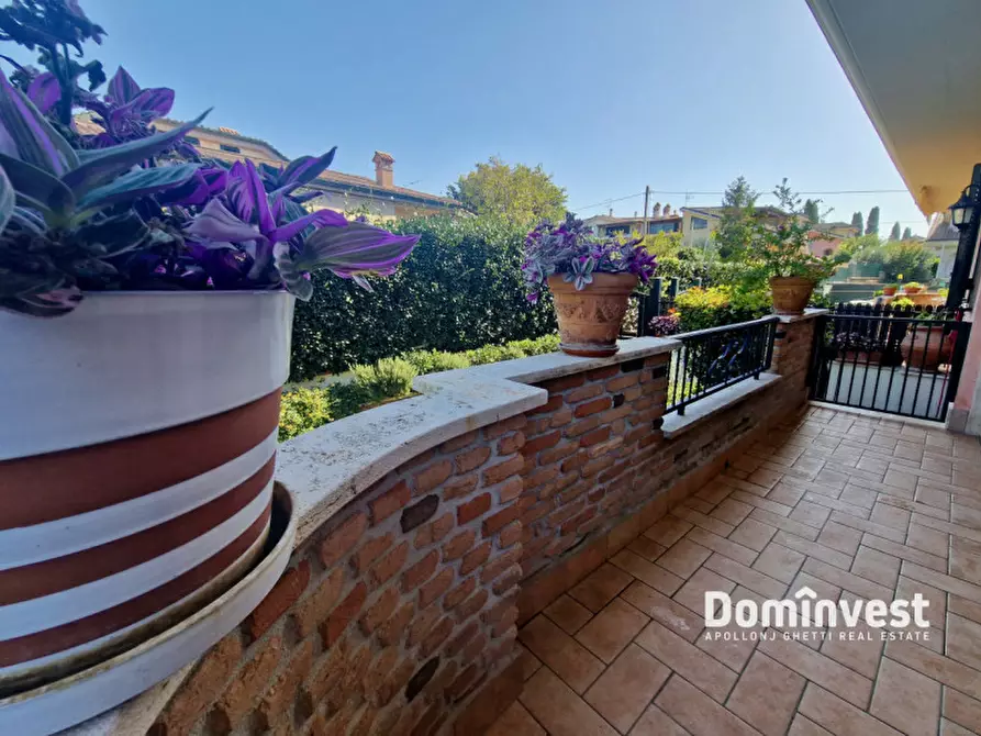 Immagine 90 di Villa in vendita  in Via Vicovaro a Guidonia Montecelio