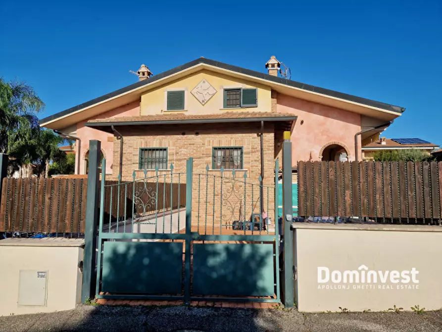 Immagine 93 di Villa in vendita  in Via Vicovaro a Guidonia Montecelio