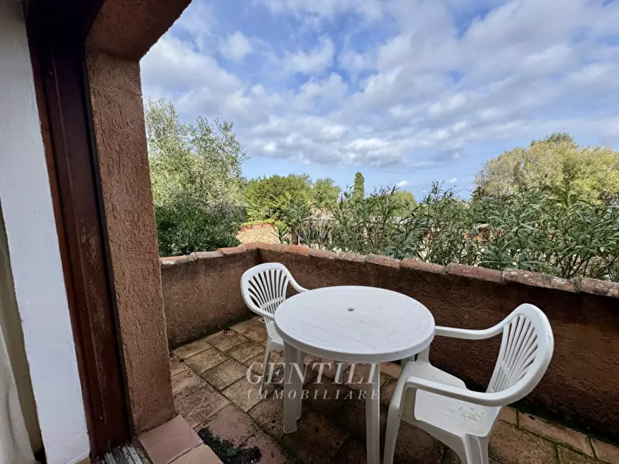 Immagine 6 di Appartamento in vendita  a Arzachena