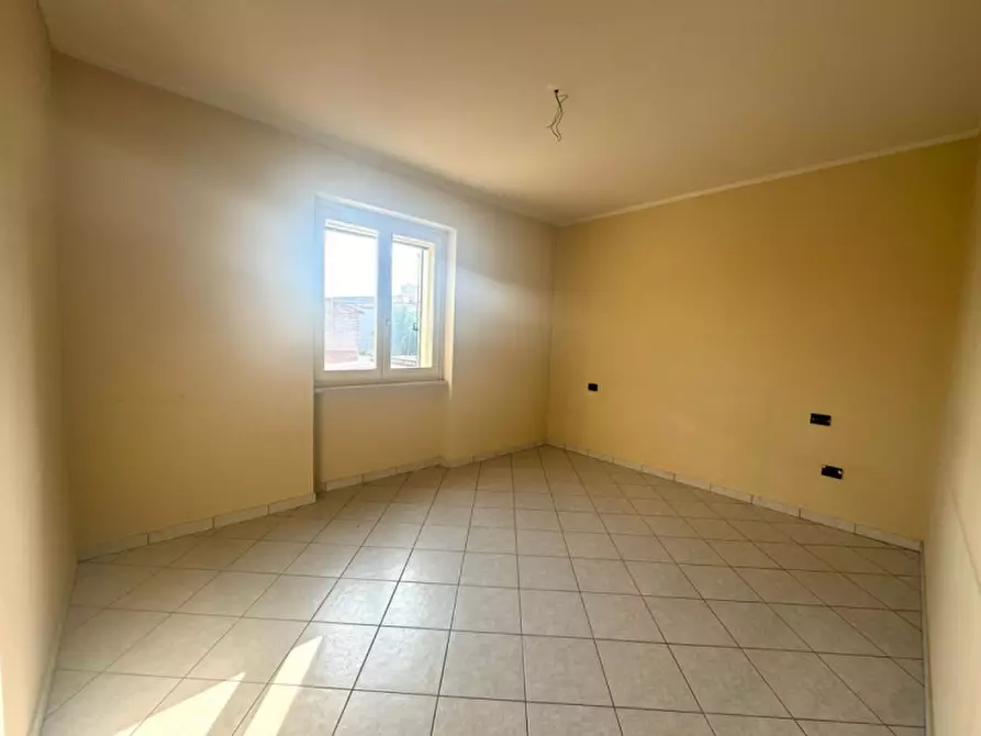 Immagine 8 di Appartamento in vendita  in CESARE BATTISTI a Ghedi