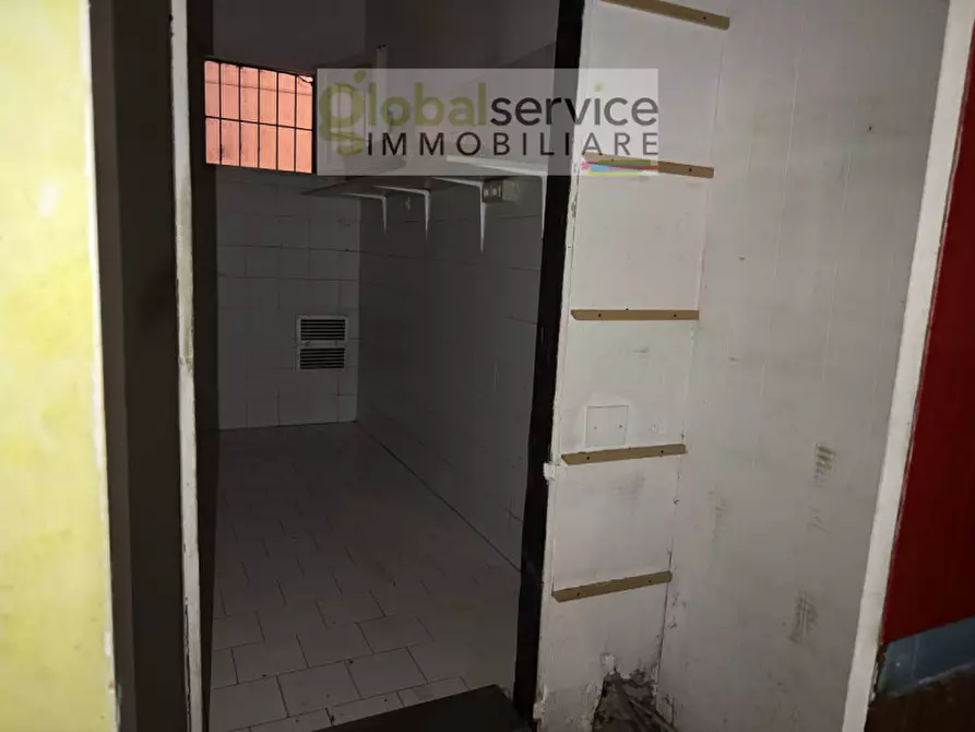 Immagine 7 di Negozio in vendita  in via dante a Brescia