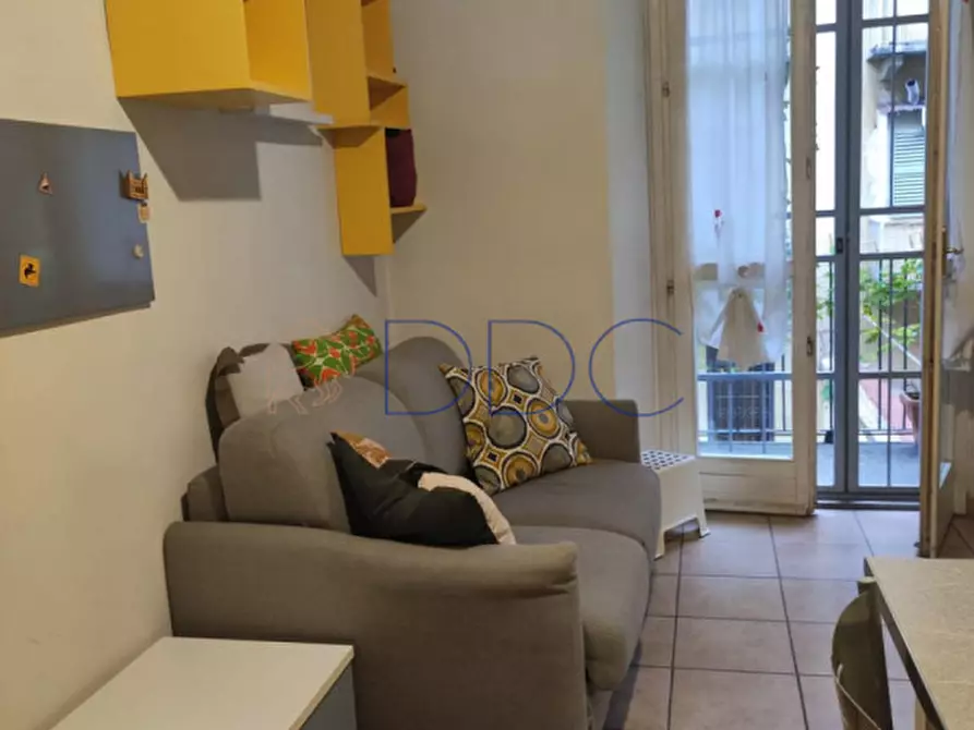 Immagine 11 di Appartamento in affitto  in Via Santa Giulia 57 a Torino