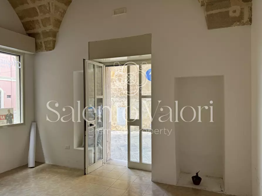 Immagine 7 di Negozio in affitto  in Via Padre Serafino 12 a Parabita