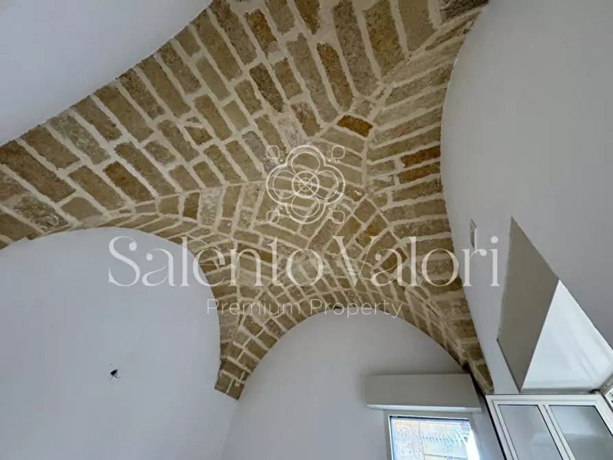 Immagine 9 di Negozio in affitto  in Via Padre Serafino 12 a Parabita