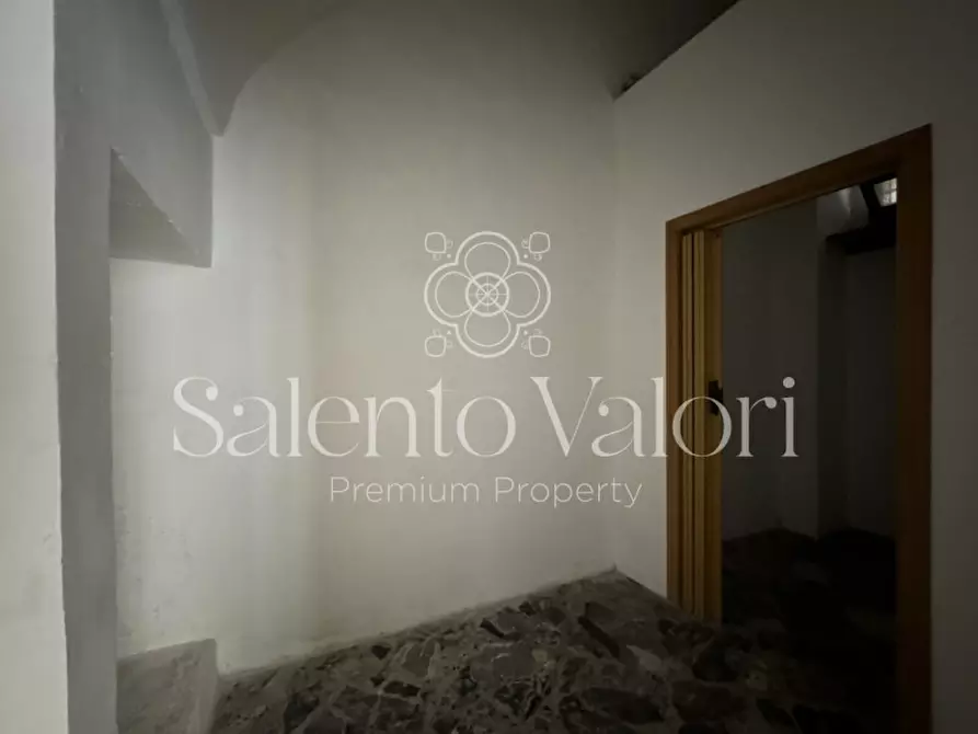 Immagine 14 di Negozio in affitto  in Via Padre Serafino 12 a Parabita