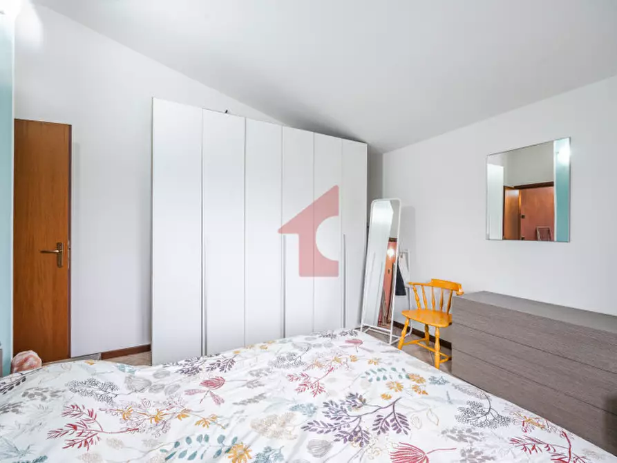 Immagine 16 di Appartamento in vendita  in via scotti 13 a Parma