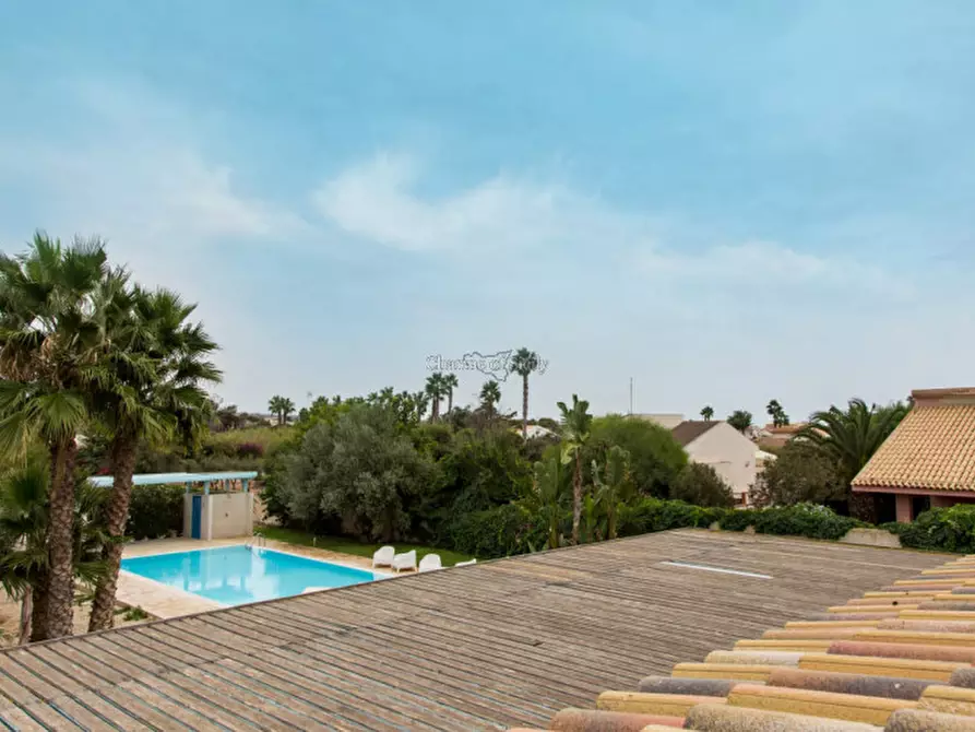 Immagine 13 di Villa in vendita  a Ragusa