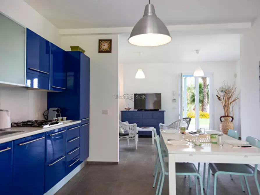 Immagine 31 di Villa in vendita  a Ragusa