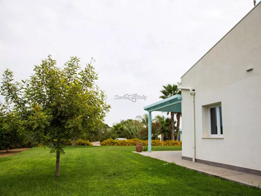 Immagine 42 di Villa in vendita  a Ragusa
