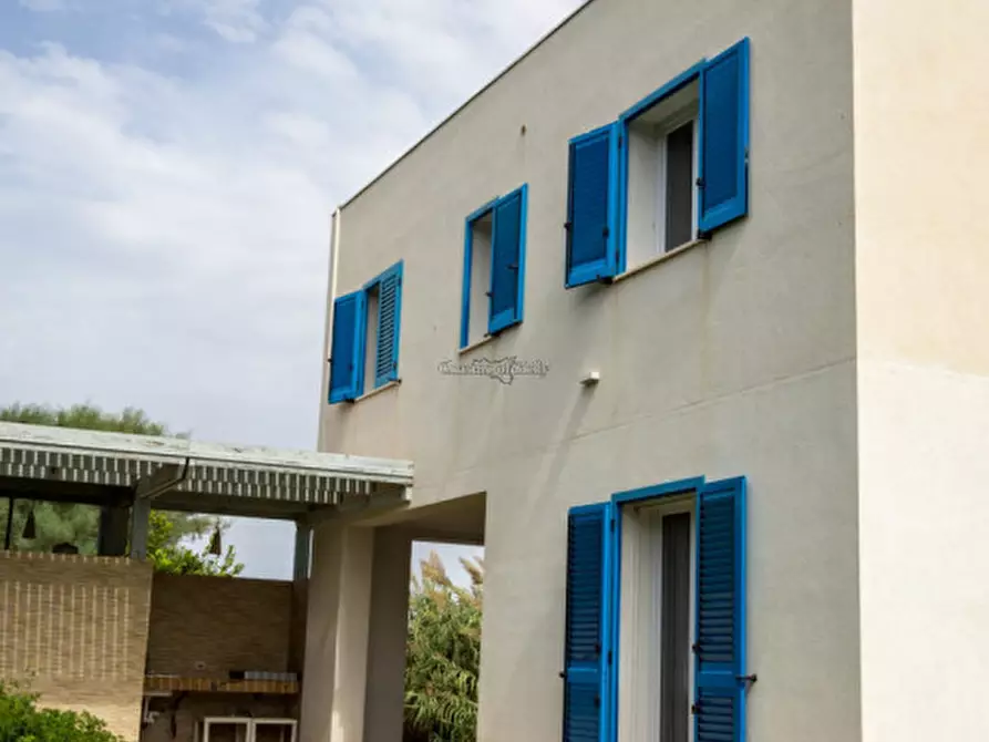 Immagine 45 di Villa in vendita  a Ragusa