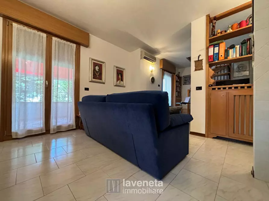 Immagine 9 di Casa bifamiliare in vendita  in via tintoretto a Eraclea