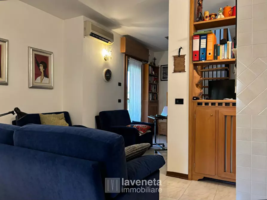 Immagine 12 di Casa bifamiliare in vendita  in via tintoretto a Eraclea