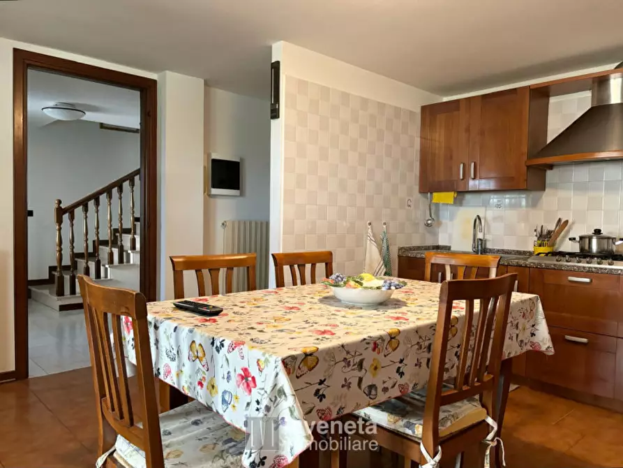 Immagine 13 di Casa bifamiliare in vendita  in via tintoretto a Eraclea