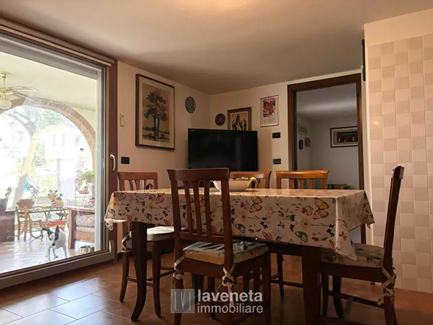 Immagine 23 di Casa bifamiliare in vendita  in via tintoretto a Eraclea