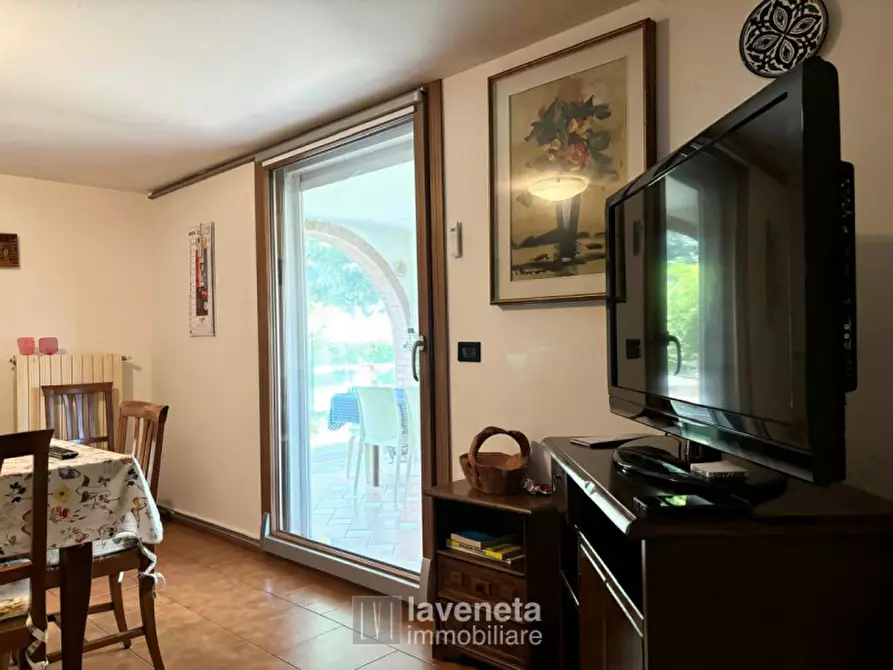 Immagine 34 di Casa bifamiliare in vendita  in via tintoretto a Eraclea