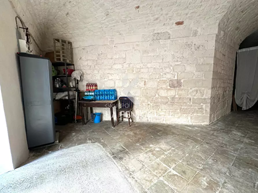 Immagine 4 di Garage in vendita  in via elio vittorini 25 a Martina Franca